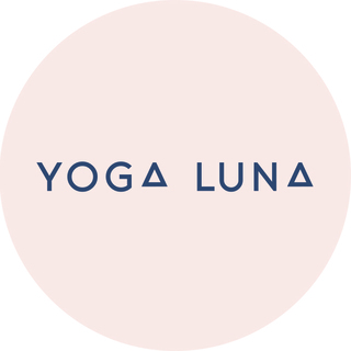 Yoga Luna